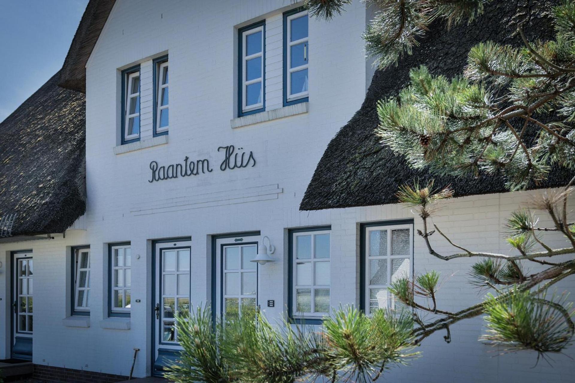 Raantem Hues, Ra02 * Sylt